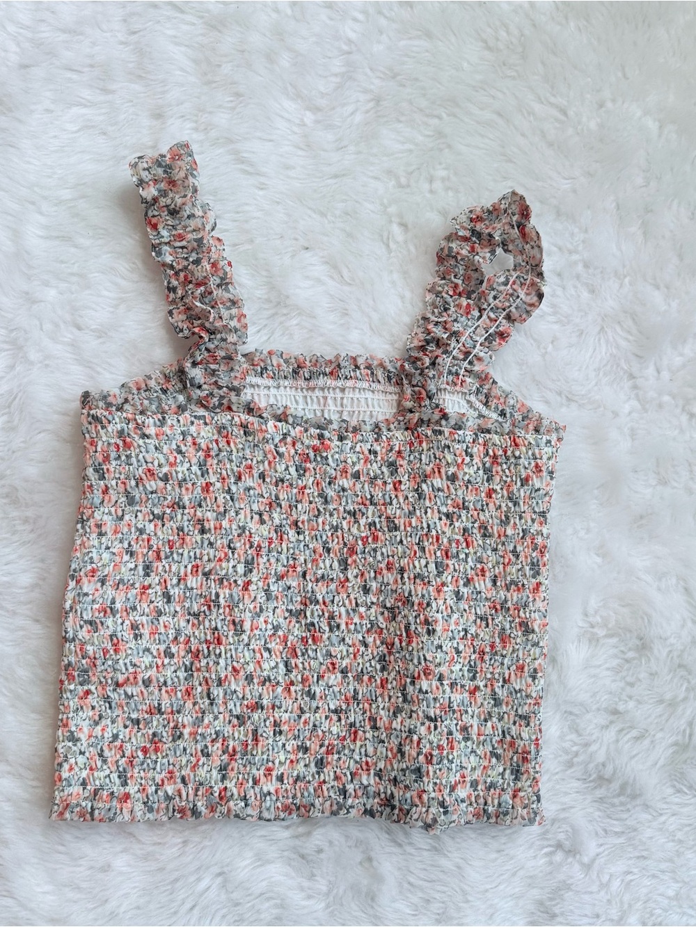 Abercrombie & Fitch white multicolor floral smocked tank top - Picture 4 of 4
